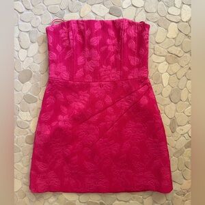 Alice + Olivia Fuchsia Strapless Dress